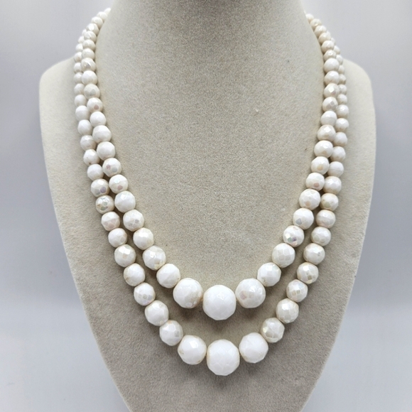 VINTAGE White Sparkle Faceted Glass Bead Double Strand Necklace Box Clasp - Picture 1 of 6